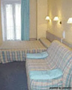 Enghien Apartment Paris